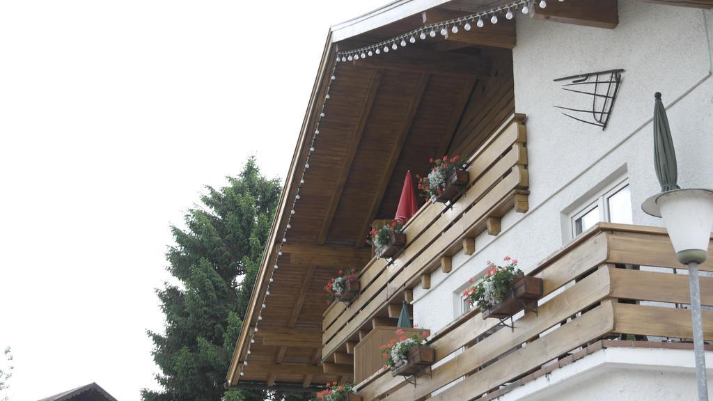 Alpenbluemchen Apts. Der Kornauer Stuben Apartment Oberstdorf